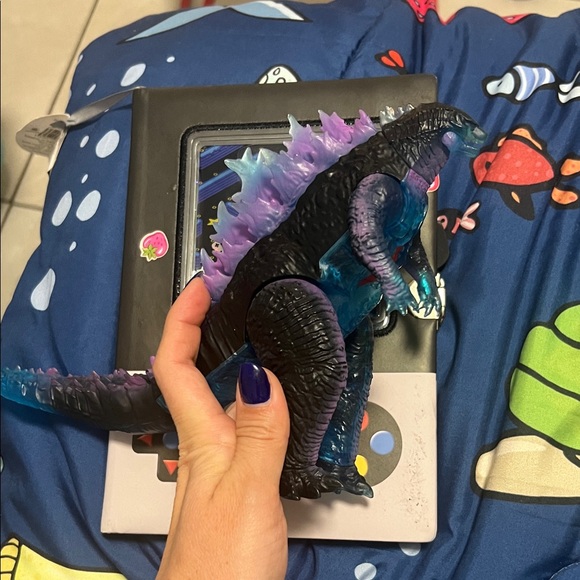 Godzilla - Picture 1 of 1